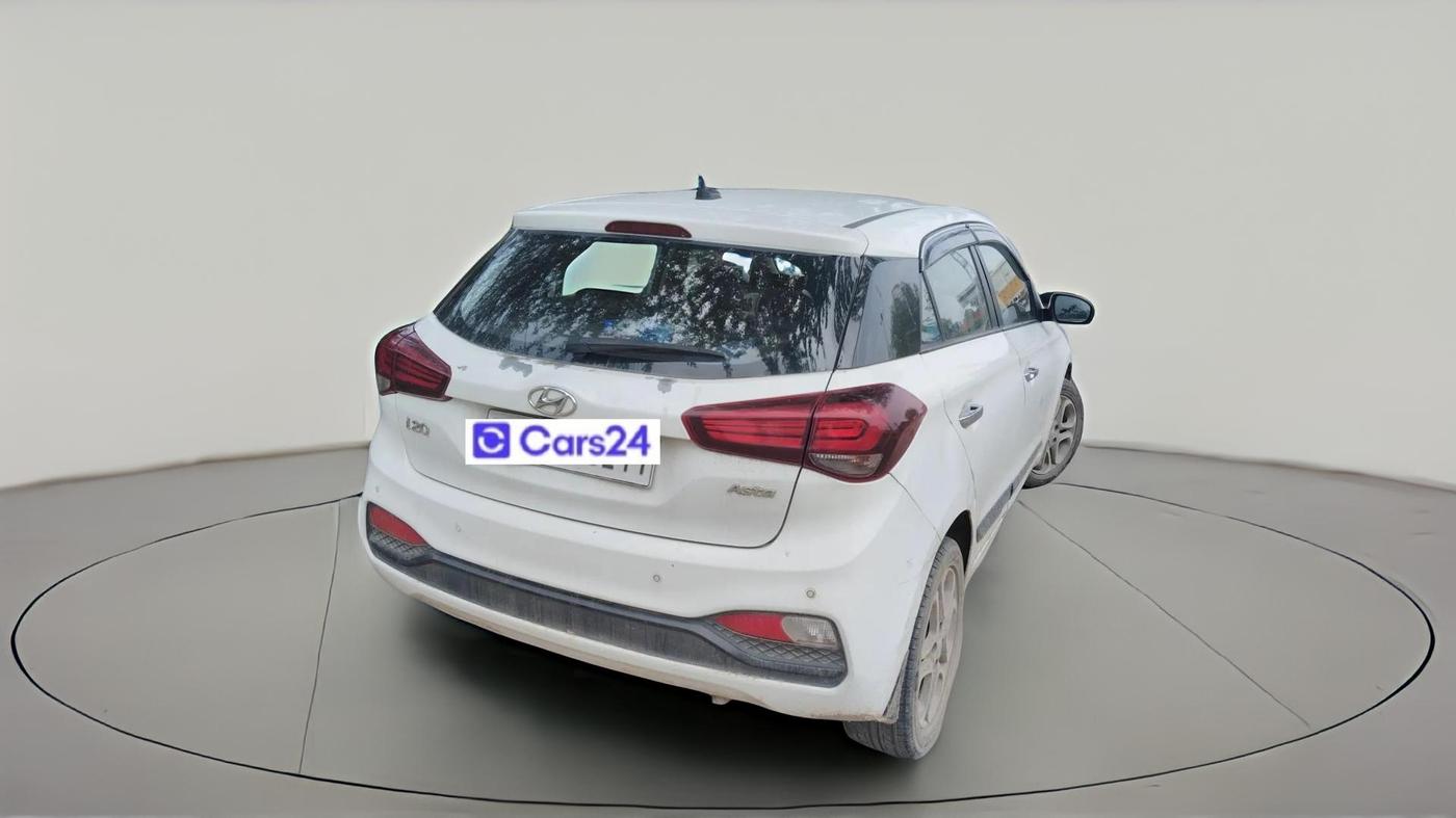 2018 Hyundai Elite i20 ASTA 1.4 CRDI (O), Diesel, Manual, 1,11,782 km, exterior