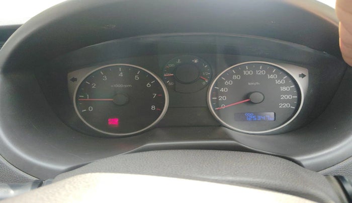 2012 Hyundai i20 SPORTZ 1.2, CNG, Manual, 1,25,347 km, interior