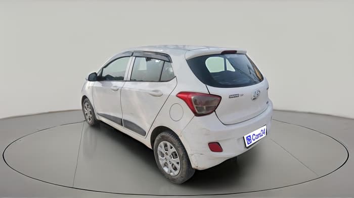 2016 Hyundai Grand i10 MAGNA 1.1 CRDI, Diesel, Manual, 1,27,273 km, exterior