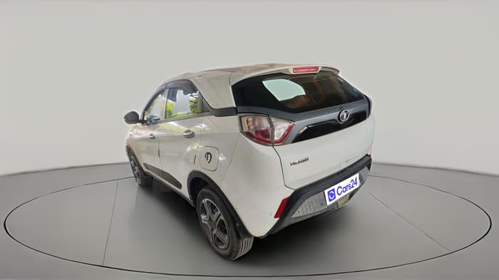 2018 Tata NEXON XM DIESEL, Diesel, Manual, 78,272 km, exterior