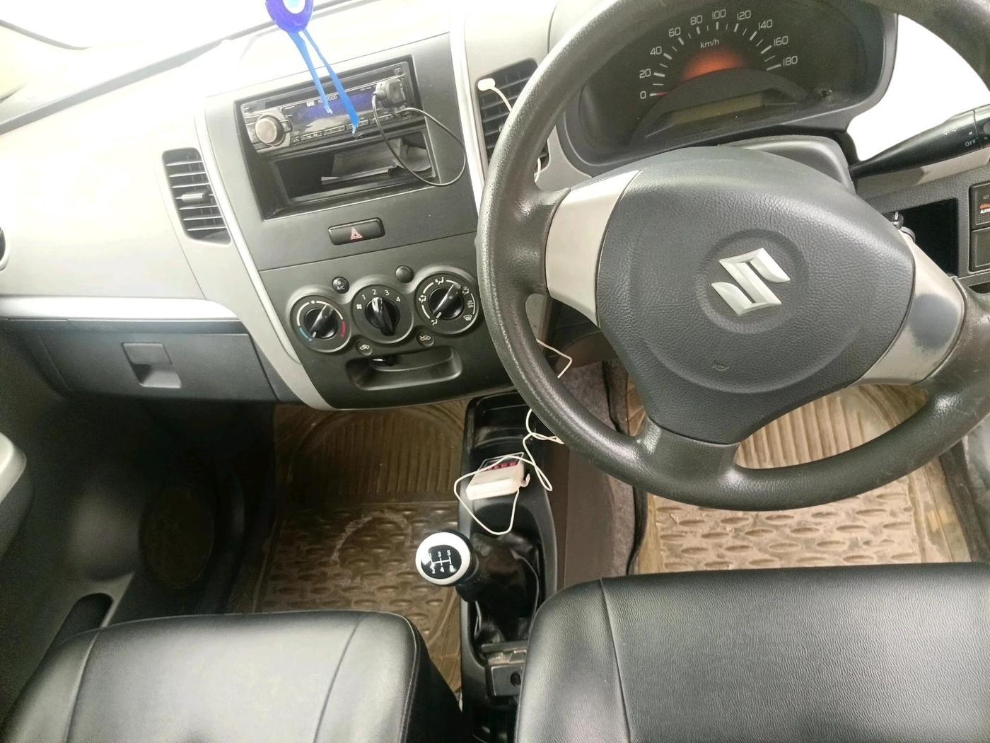 2012 Maruti Wagon R 1.0 LXI, Petrol, Manual, 79,258 km, interior