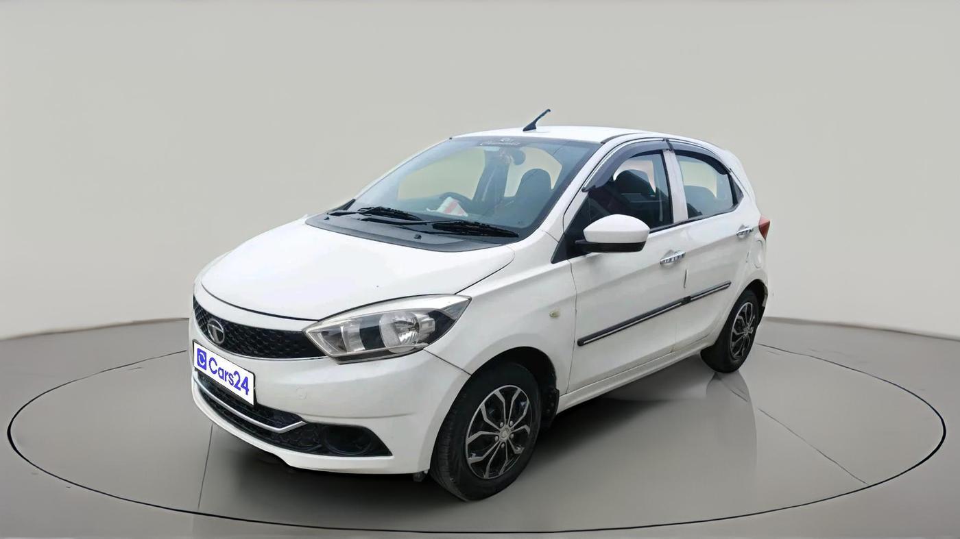2017 Tata Tiago XT PETROL, Petrol, Manual, 85,574 km, exterior