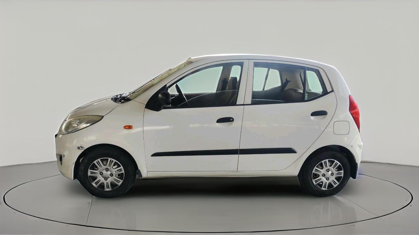 2013 Hyundai i10 MAGNA 1.1, Petrol, Manual, 68,593 km, exterior
