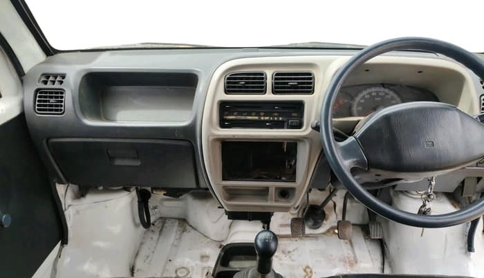 2019 Maruti Eeco 5 STR WITH A/C+HTR, CNG, Manual, 80,246 km, interior