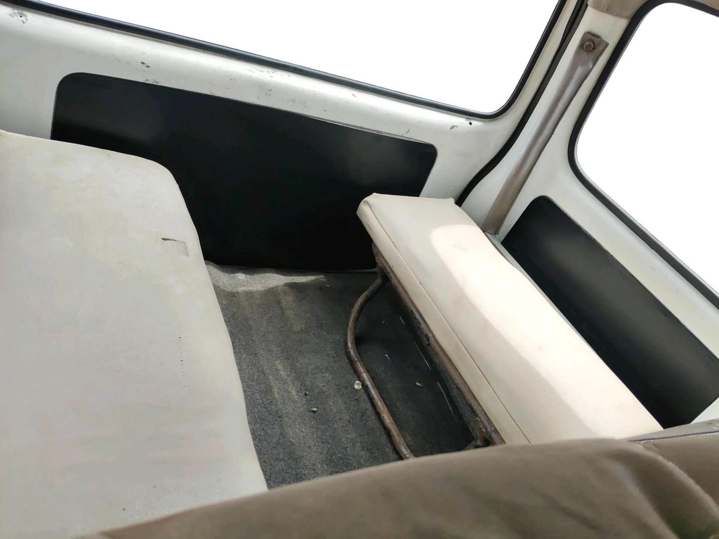 2019 Maruti Eeco 5 STR WITH A/C+HTR, CNG, Manual, 80,246 km, interior