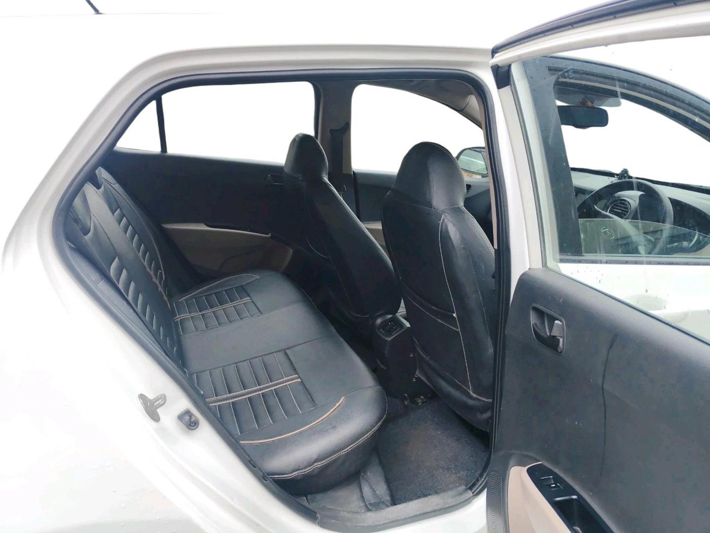 2017 Hyundai Grand i10 MAGNA U2 1.2 CRDI, Diesel, Manual, 1,06,762 km, interior