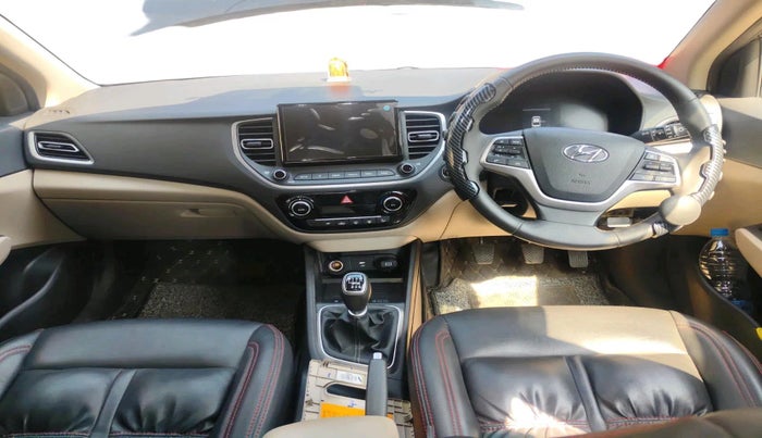 2022 Hyundai Verna SX 1.5 VTVT, Petrol, Manual, 10,708 km, interior