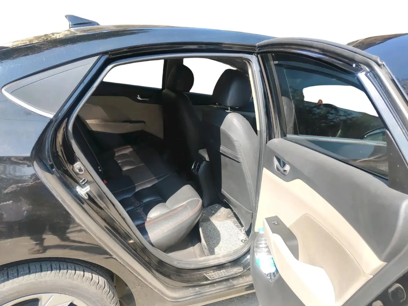 2022 Hyundai Verna SX 1.5 VTVT, Petrol, Manual, 10,708 km, interior
