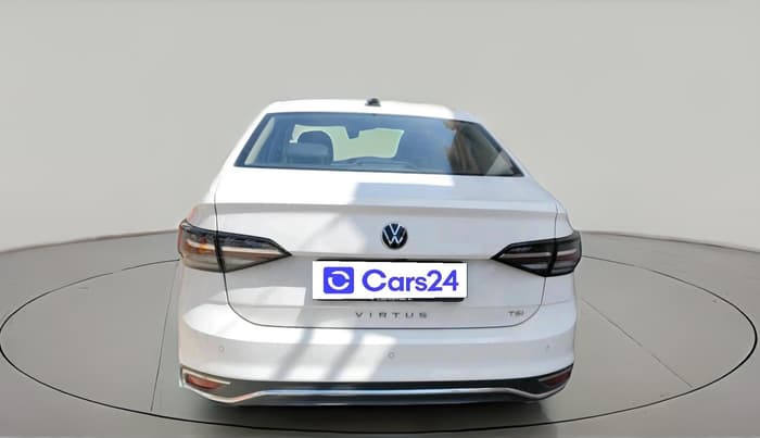 2025 Volkswagen VIRTUS Highline Plus 1.0 TSI MT, Petrol, Manual, 15,121 km, exterior