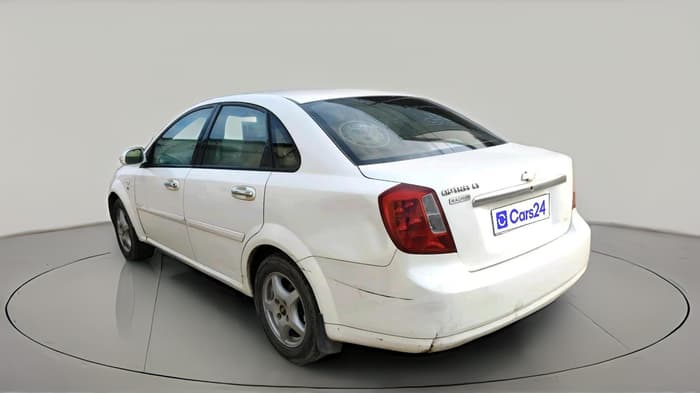 2011 Chevrolet Optra Magnum LT 2.0 TCDI, Diesel, Manual, 1,96,213 km, exterior
