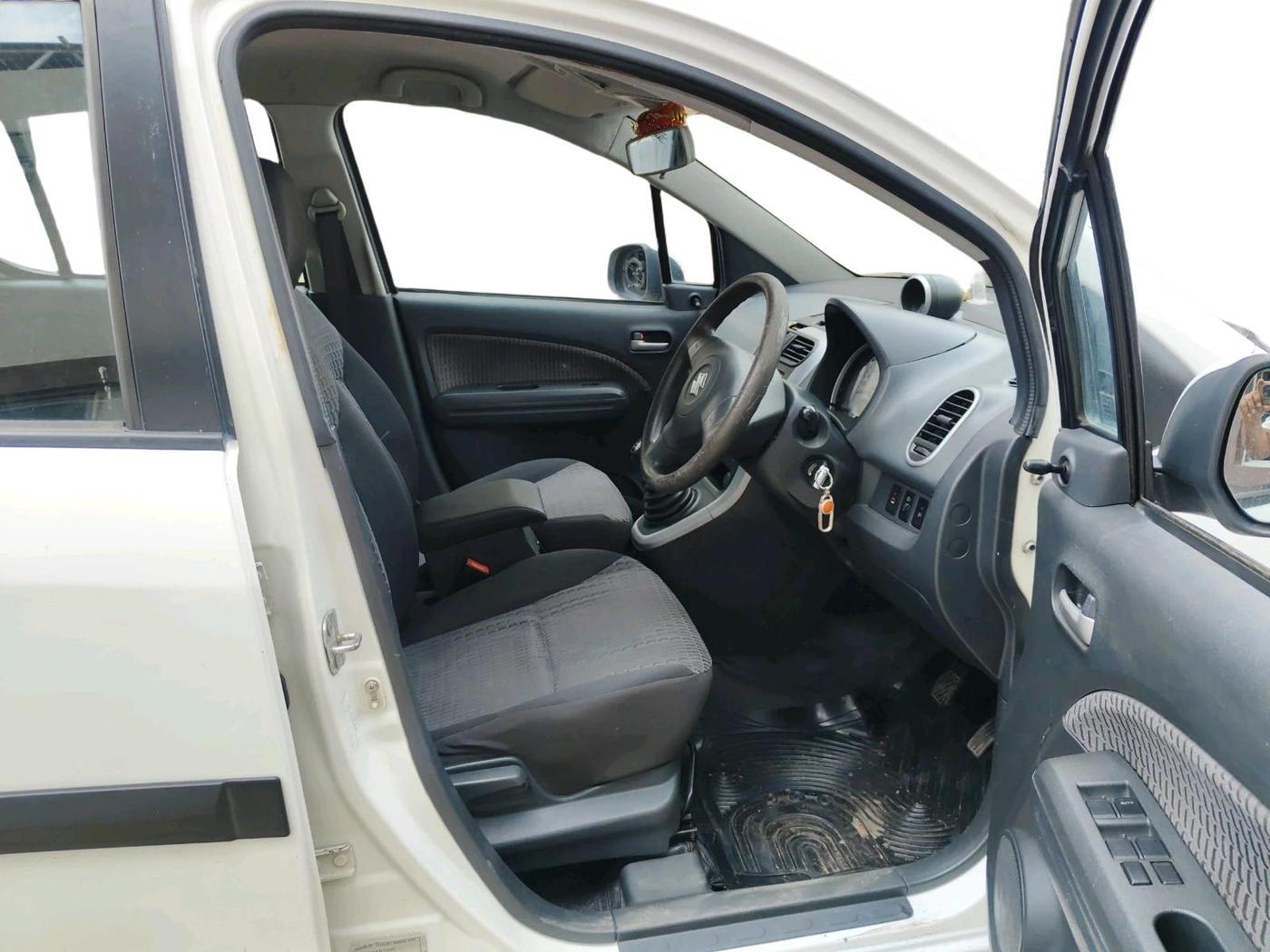 2014 Maruti Ritz VXI, Petrol, Manual, 83,795 km, interior