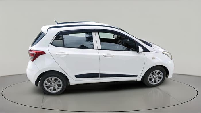 2019 Hyundai Grand i10 MAGNA U2 1.2 CRDI, Diesel, Manual, 1,25,799 km, exterior