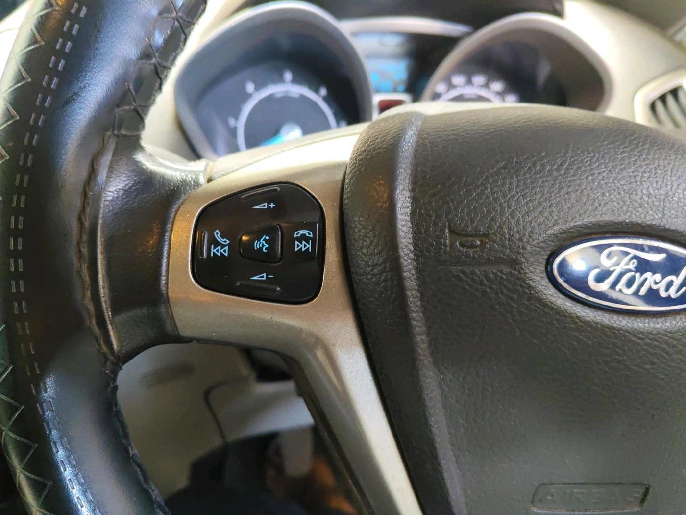 2014 Ford Ecosport TITANIUM 1.5L DIESEL, Diesel, Manual, 97,133 km, interior