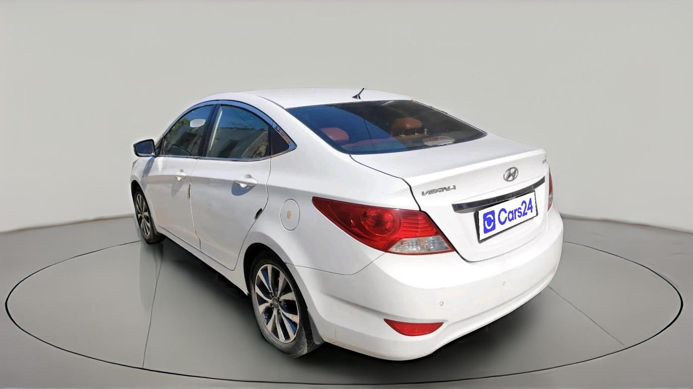 2013 Hyundai Verna FLUIDIC 1.6 VTVT SX, CNG, Manual, 77,753 km, exterior