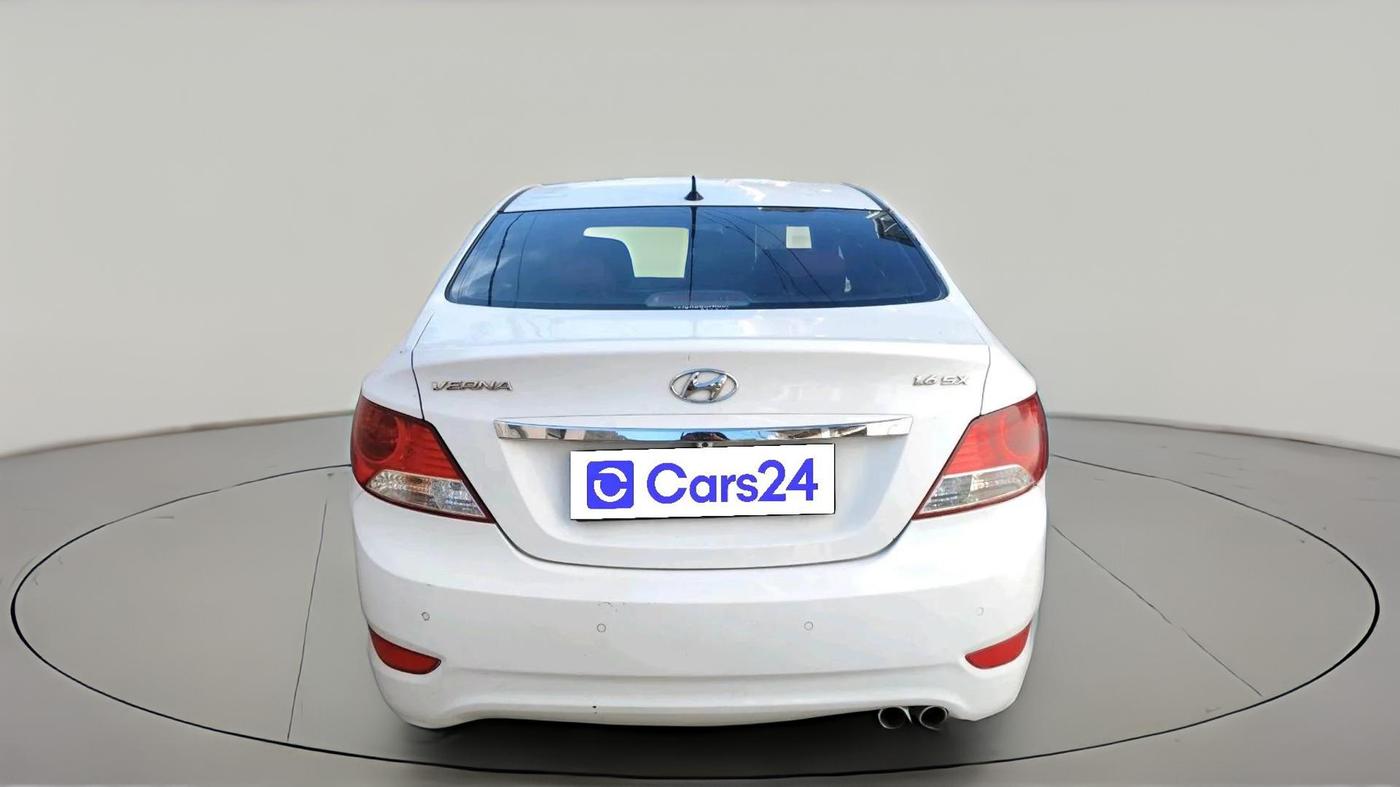 2013 Hyundai Verna FLUIDIC 1.6 VTVT SX, CNG, Manual, 77,753 km, exterior