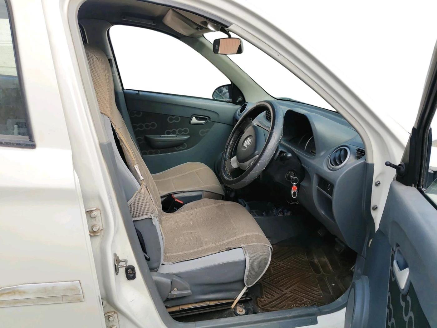 2015 Maruti Alto 800 LXI, Petrol, Manual, 1,84,083 km, interior