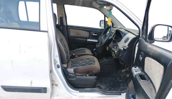 2015 Maruti Wagon R 1.0 VXI, CNG, Manual, 2,01,146 km, interior