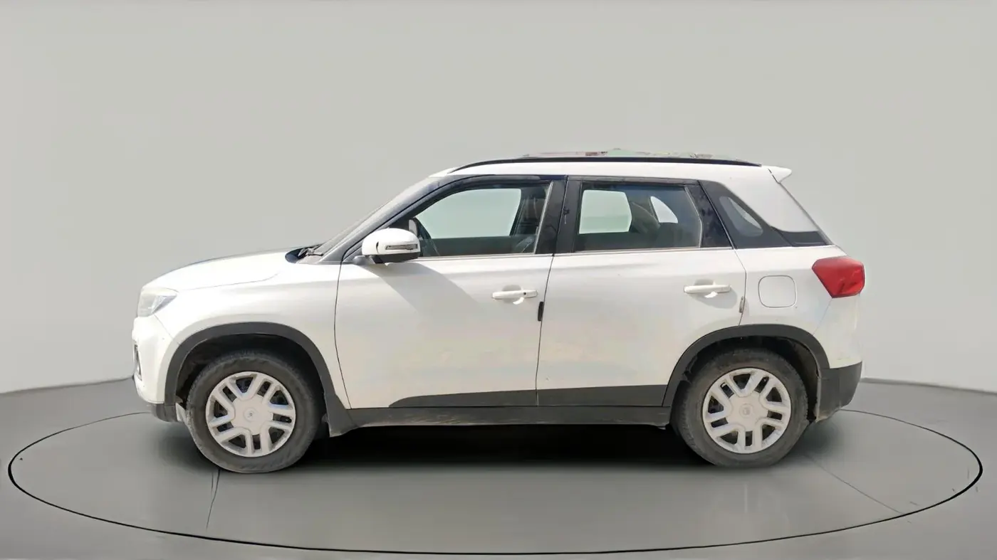 2020 Maruti Vitara Brezza VXI, CNG, Manual, 99,432 km, exterior
