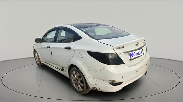 2012 Hyundai Verna FLUIDIC 1.6 CRDI SX, Diesel, Manual, 1,73,966 km, exterior
