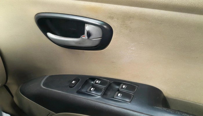 2009 Hyundai i10 SPORTZ 1.2, Petrol, Manual, 1,11,443 km, interior