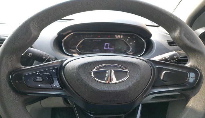 2022 Tata TIGOR XZ PLUS CNG, CNG, Manual, 1,31,577 km, interior