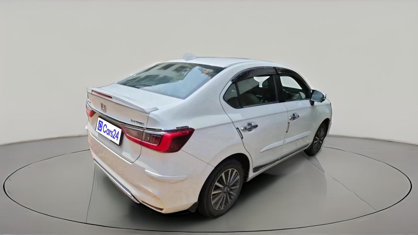 2025 Honda Amaze ZX 1.2 Petrol CVT, Petrol, Automatic, 6,080 km, exterior
