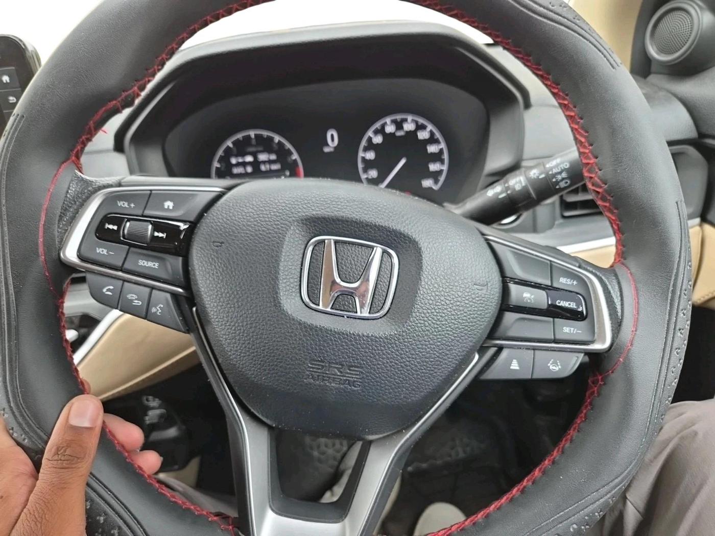 2025 Honda Amaze ZX 1.2 Petrol CVT, Petrol, Automatic, 6,080 km, interior