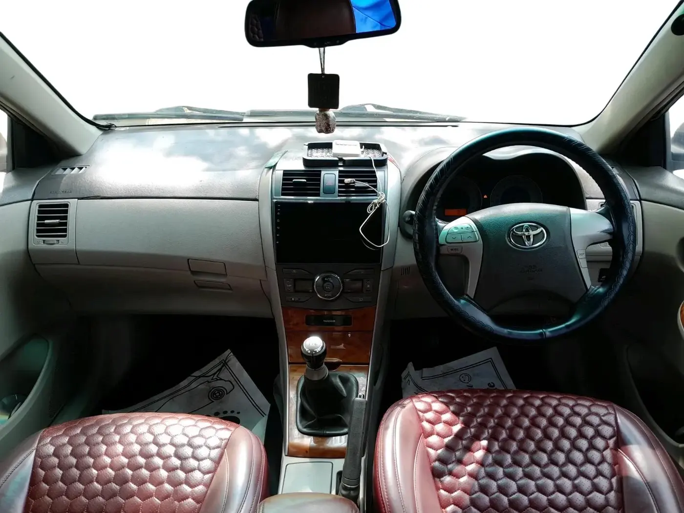 2009 Toyota Corolla Altis G PETROL, Petrol, Manual, 2,11,215 km, interior