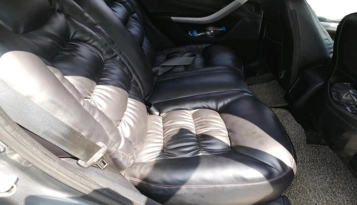 2022 Tata NEXON XM SUNROOF PETROL, Petrol, Manual, 56,877 km, interior