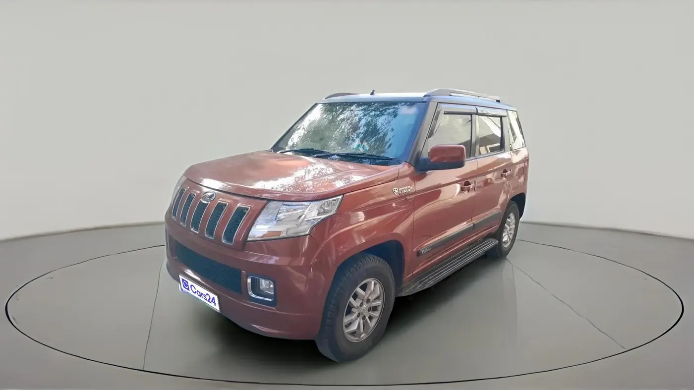 2016 Mahindra TUV300 T8, Diesel, Manual, 1,28,969 km, exterior