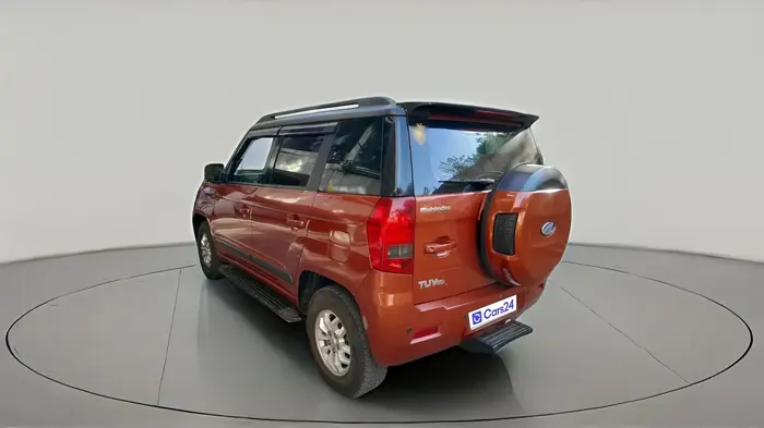 2016 Mahindra TUV300 T8, Diesel, Manual, 1,28,969 km, exterior