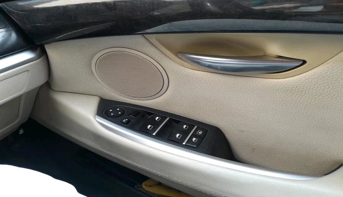 2013 BMW 5 Series 530D 3.0, Diesel, Automatic, 1,12,562 km, interior