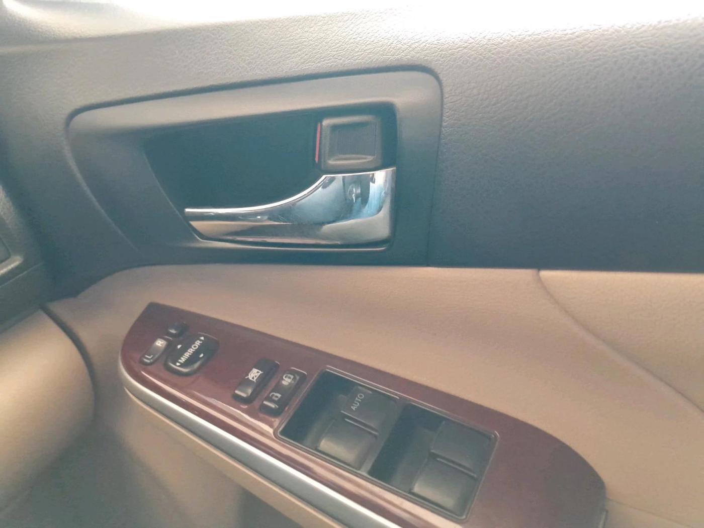 2014 Toyota Camry 2.5L AT, Petrol, Automatic, 71,567 km, interior