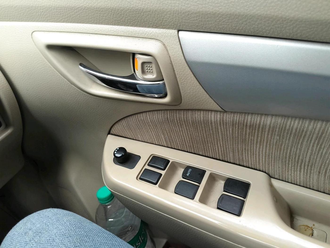 2015 Maruti Ertiga VXI, CNG, Manual, 1,78,215 km, interior
