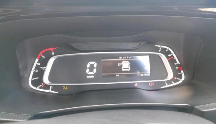 2025 KIA SONET HTK (O) 1.5 Diesel MT, Diesel, Manual, 4,676 km, interior