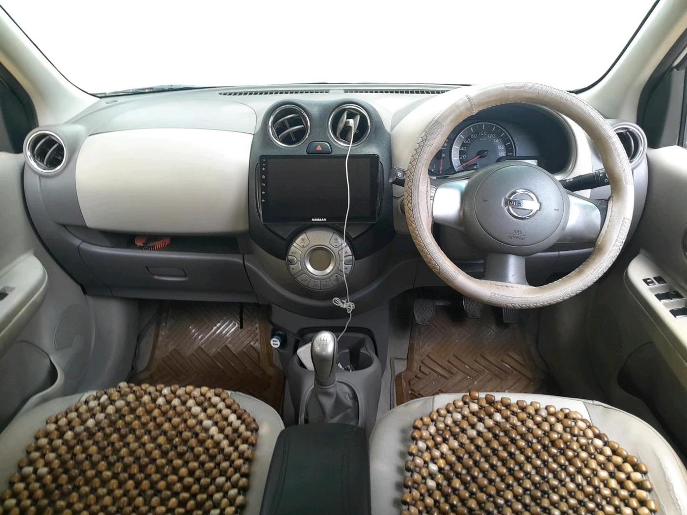 2011 Nissan Micra XV PREMIUM DIESEL, Diesel, Manual, 58,906 km, interior