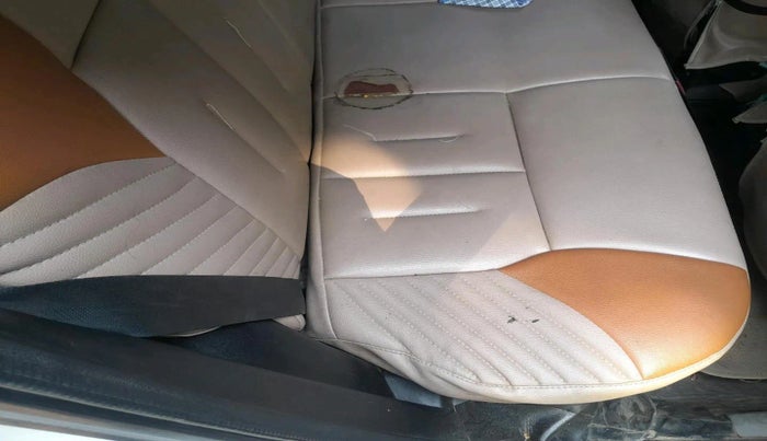 2011 Toyota Etios Liva GD, Diesel, Manual, 1,40,710 km, interior