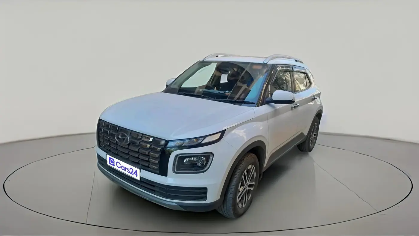 2025 Hyundai VENUE SX (O) 1.5 CRDI, Diesel, Manual, 8,100 km, exterior