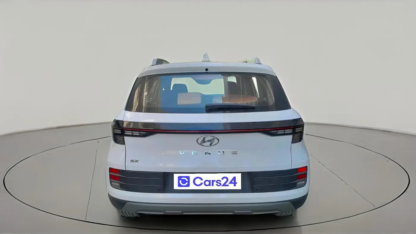 2025 Hyundai VENUE SX (O) 1.5 CRDI, Diesel, Manual, 8,100 km, exterior