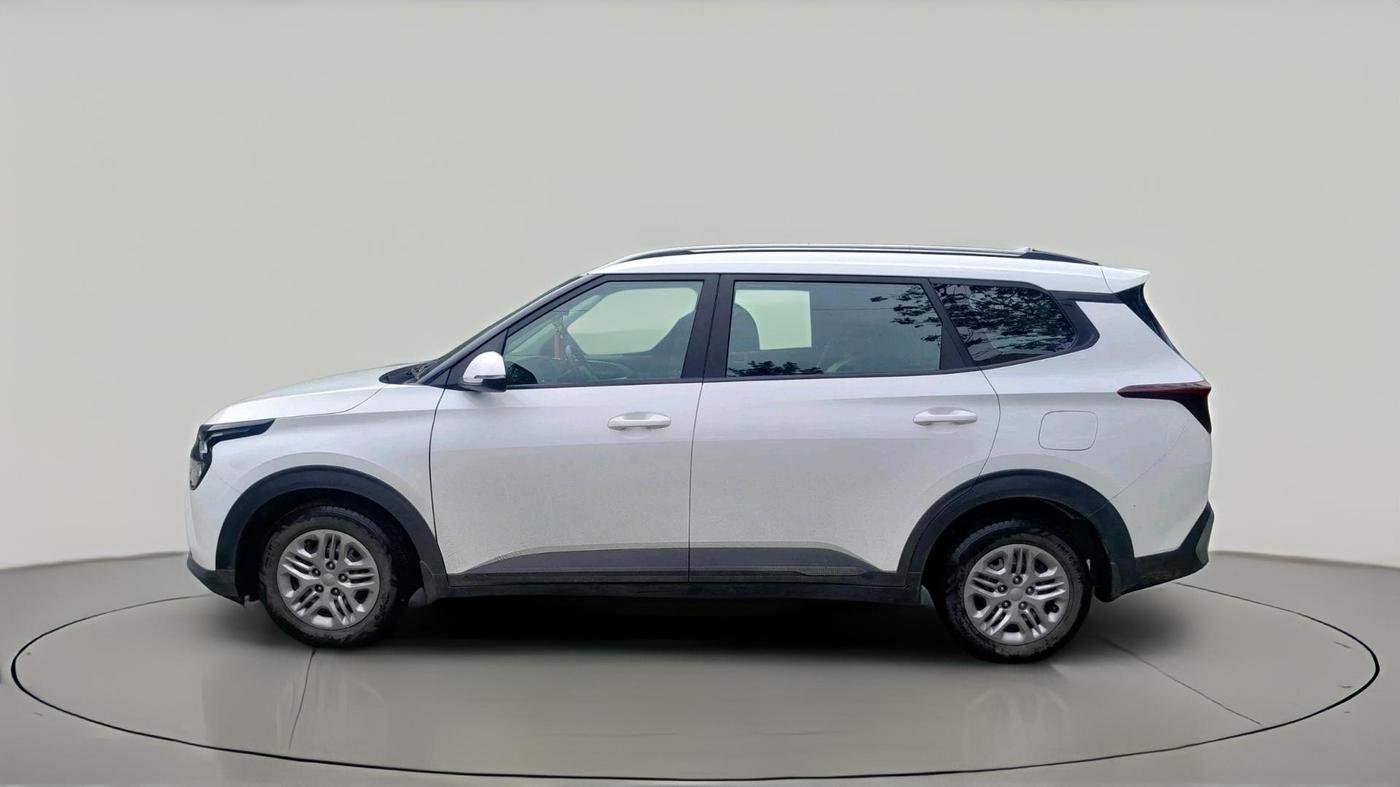 2022 KIA CARENS PRESTIGE 1.5 PETROL 7 STR, Petrol, Manual, 16,671 km, exterior