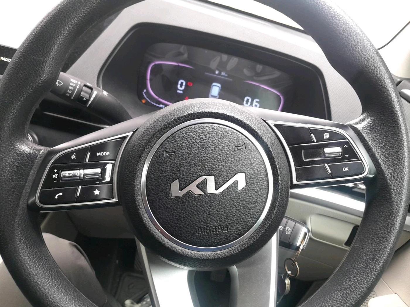 2022 KIA CARENS PRESTIGE 1.5 PETROL 7 STR, Petrol, Manual, 16,671 km, interior