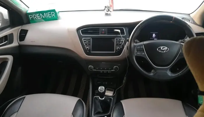 2018 Hyundai Elite i20 ASTA 1.2 (O), Petrol, Manual, 38,026 km, interior