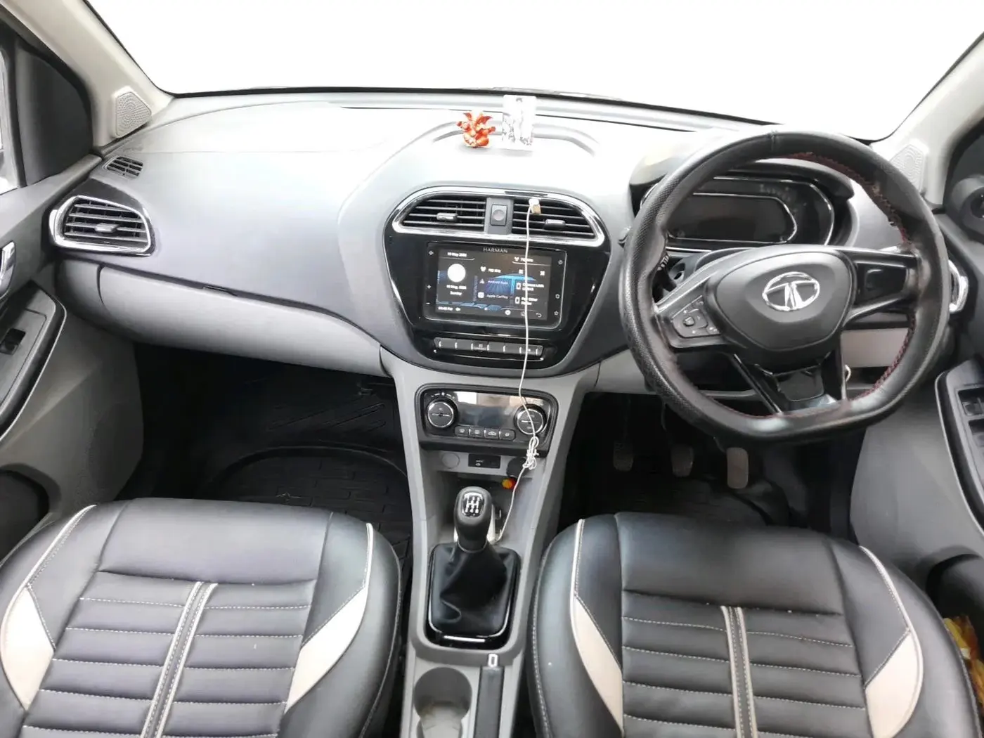 2021 Tata Tiago XZ PLUS PETROL, Petrol, Manual, 43,082 km, interior