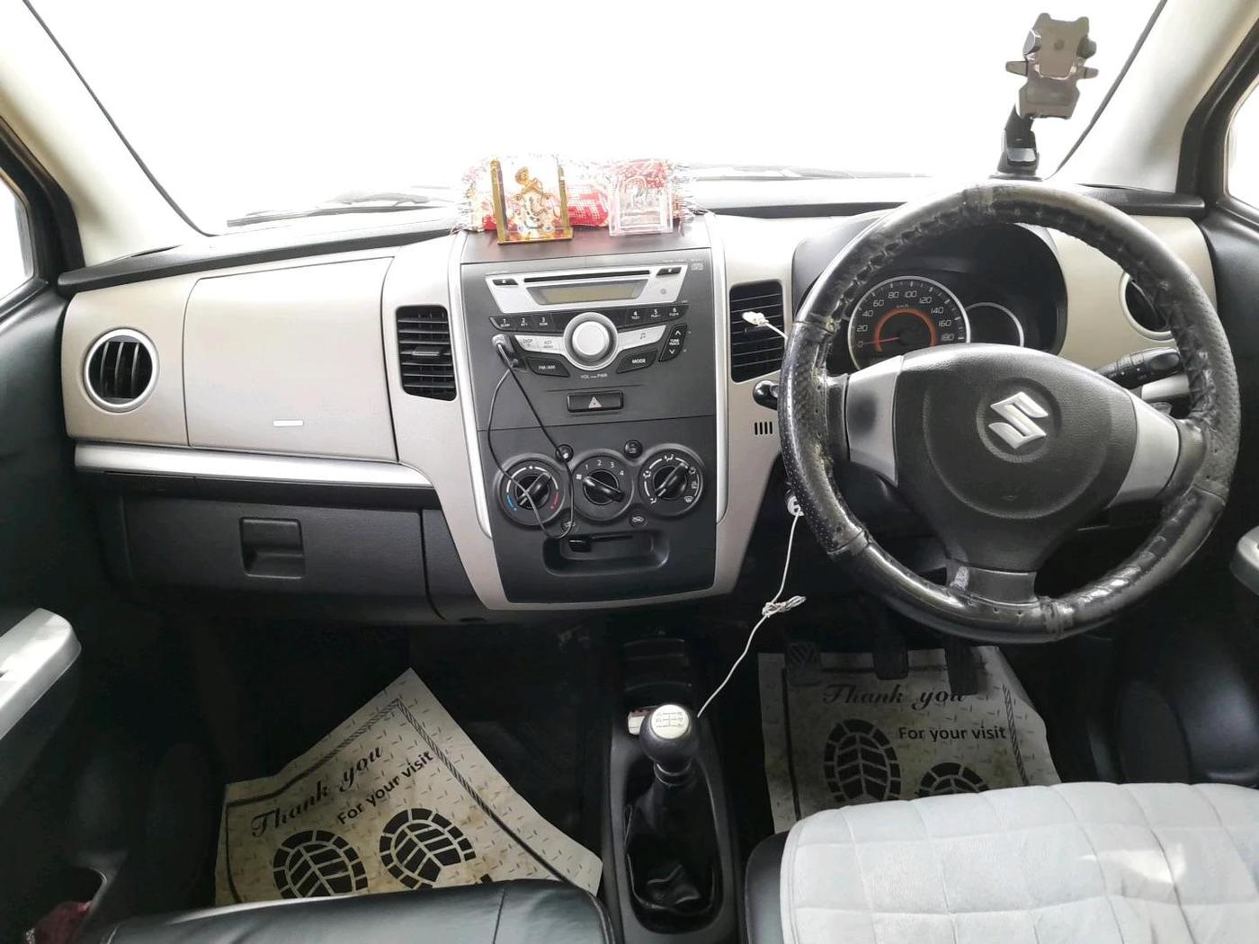 2013 Maruti Wagon R 1.0 VXI, Petrol, Manual, 95,304 km, interior