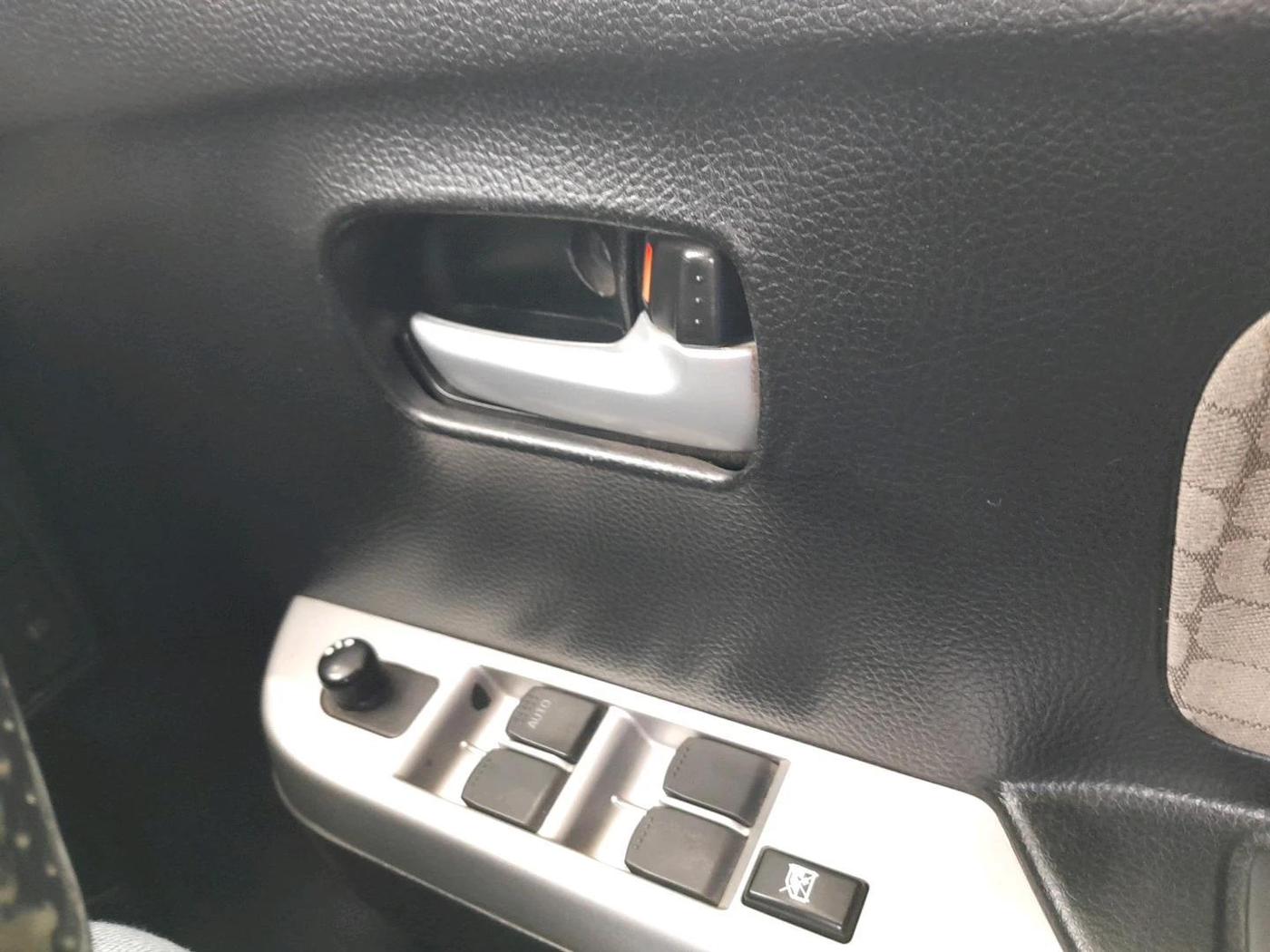 2013 Maruti Wagon R 1.0 VXI, Petrol, Manual, 95,304 km, interior