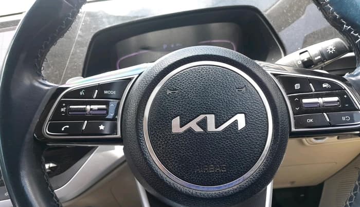 2022 KIA CARENS LUXURY PLUS 1.4 PETROL DCT 6 STR, Petrol, Automatic, 86,010 km, interior
