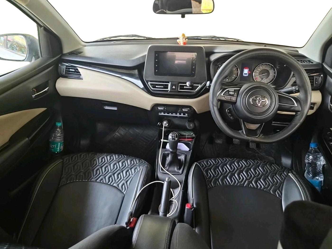 2025 Toyota Glanza G E-CNG, CNG, Manual, 30,371 km, interior