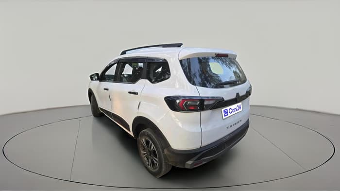 2026 Renault TRIBER Emotion, CNG, Manual, 17,800 km, exterior
