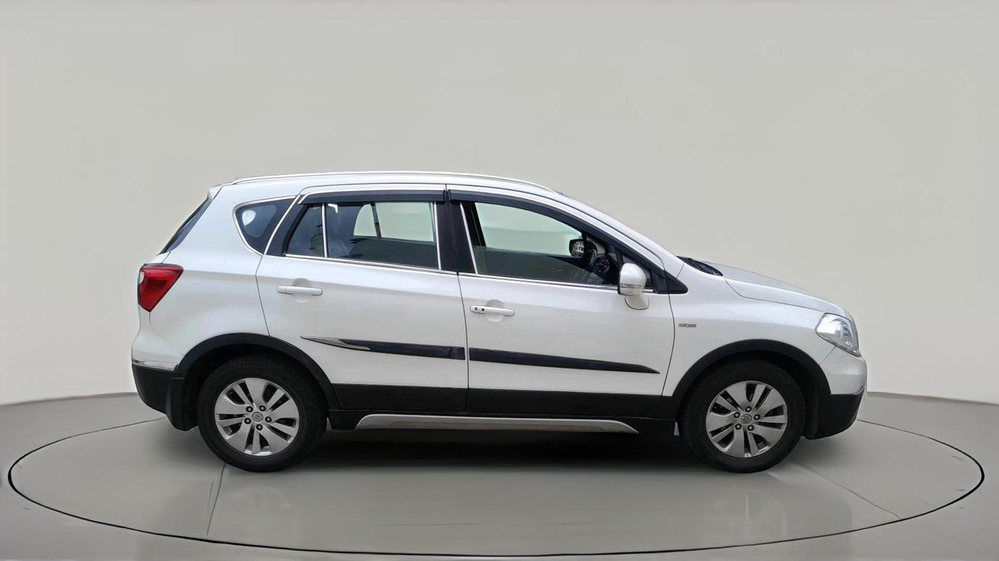 2015 Maruti S Cross ALPHA 1.6, Diesel, Manual, 93,470 km, exterior
