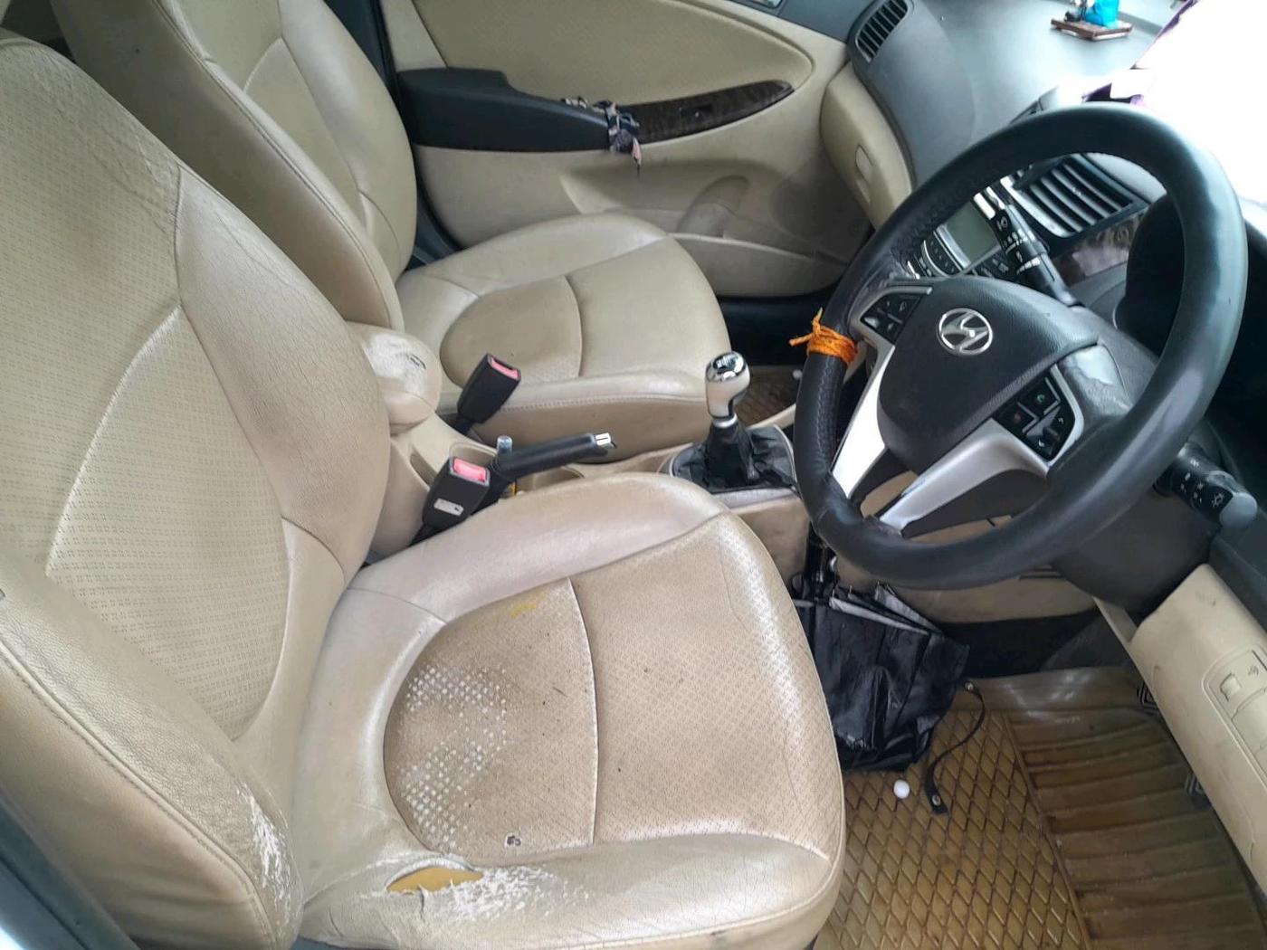 2011 Hyundai Verna FLUIDIC 1.6 VTVT SX, Petrol, Manual, 61,491 km, interior
